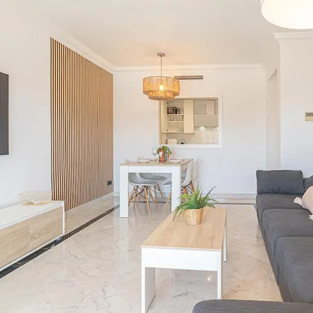 Appartement Aqua Banus 3 *