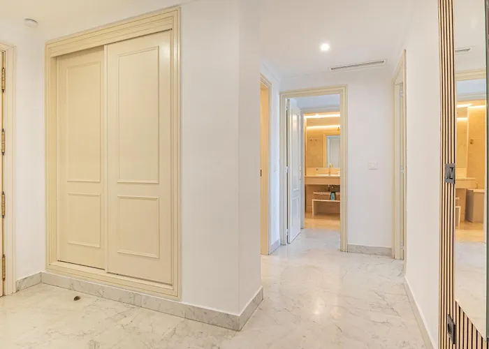 Aqua Banus 3 * マルベーリャ