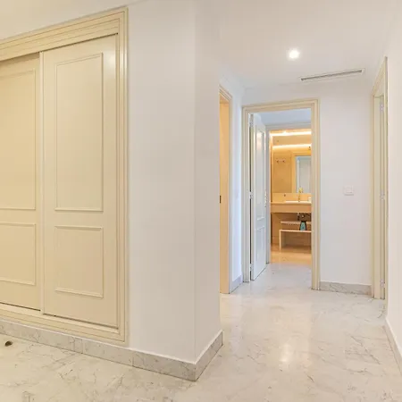 Aqua Banus 3 * ماربيا